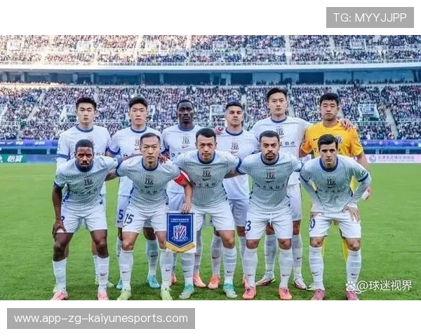 上海海港新赛季阵容公布，上海海港首发阵容